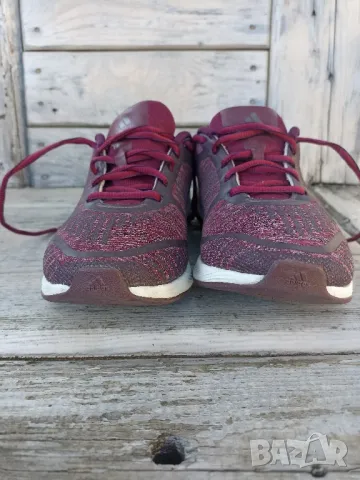 Дамски маратонки Adidas, снимка 3 - Маратонки - 49840412