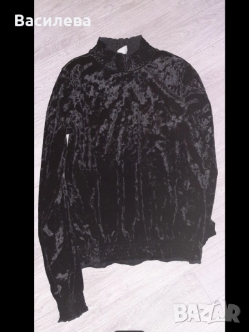 Блуза кадифе., снимка 5 - Блузи с дълъг ръкав и пуловери - 52813520