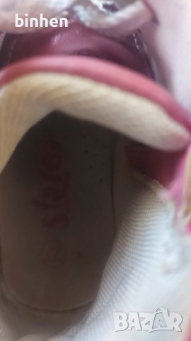 Детски ботички и маратонки Rebook 27 номер, снимка 5 - Детски обувки - 38596315