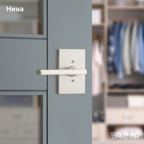 Дръжка на врата с Microban,  от Kwikset Halifa, в сатен никел, правоъгълна розетка