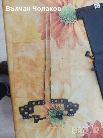 Продавам панти за лаптоп, снимка 2 - Части за лаптопи - 53580597