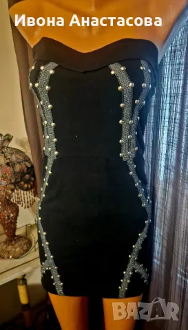 ЧЕРНА КЪСА РОКЛЯ КАПСИ