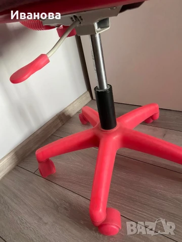 Бюро, гардероб, етажерки, шкаф и стол в бяло и розово модулна система, снимка 3 - Бюра - 51392537