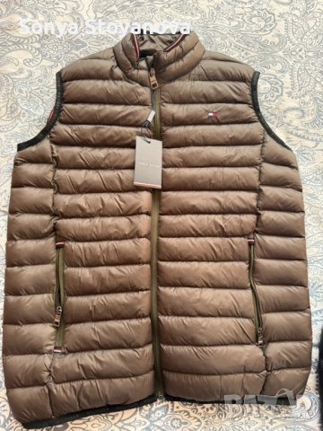 Универсален елек Tommy Hilfiger , снимка 4 - Елеци - 52518820