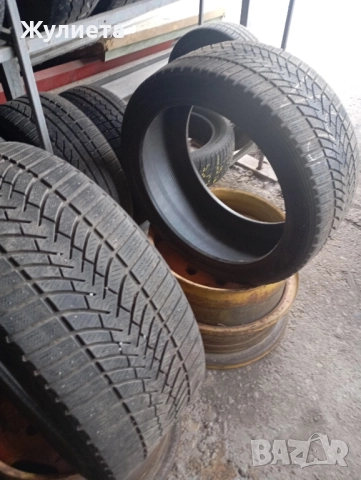 Гуми SEMPERIT 255/40R19, снимка 3 - Гуми и джанти - 51612157