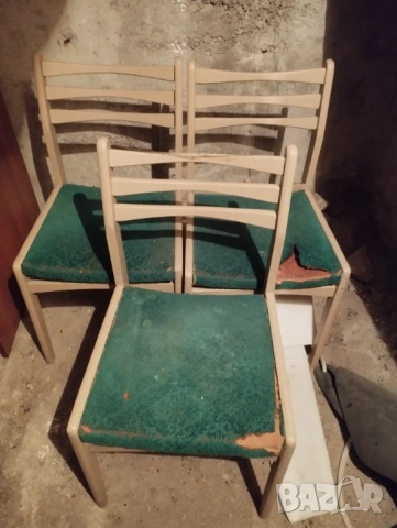Дървени столове 