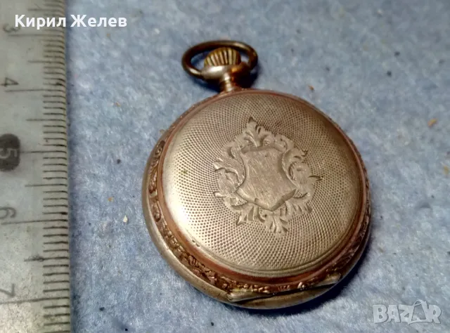 Стар ШВЕЙЦАРСКИ СРЕБЪРЕН ДЖОБЕН ЧАСОВНИК 8 РУБИНА СРЕБРО 800 с ПОЗЛАТА СТИЛНО ОРНАМЕНТИРАН 48398, снимка 2 - Антикварни и старинни предмети - 48006299
