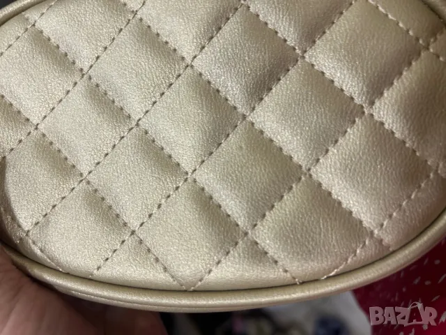 Дамска чанта Gold рамо/ кръст Швейцария, снимка 3 - Чанти - 48153558