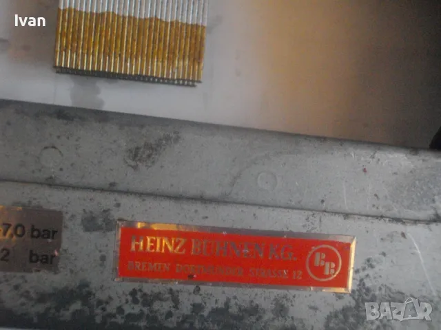 Американски пневматичен такер като нов SENCO Model K - Made in USA за скоби до 30 мм Отличен Профи, снимка 12 - Други инструменти - 47717853