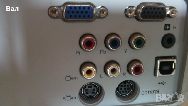 Прожекционен апарат hp vp6110, снимка 2 - Друга електроника - 43878797