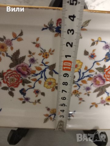 Прекрасен поднос за сладкиши от френски фин порцелан , снимка 4 - Чинии - 43690375