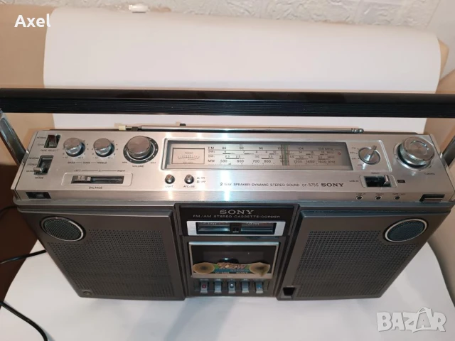 Оригинален японски касетофон, снимка 3 - Радиокасетофони, транзистори - 51265137