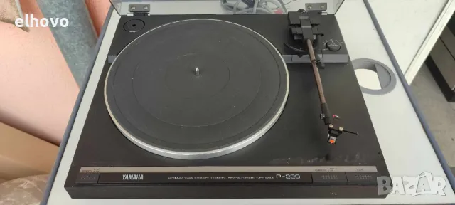 Грамофон Yamaha P-220, снимка 2 - Грамофони - 49794225