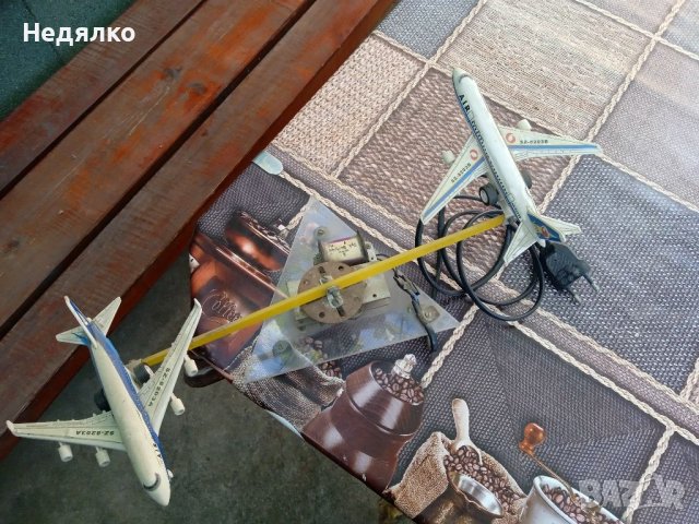 Самолети Боинг, играчки,стари,уникат, снимка 2 - Колекции - 38319203