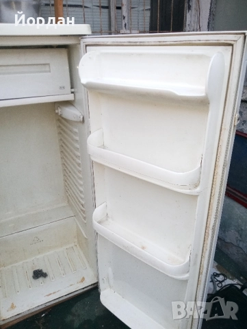 Хладилник Заниси, снимка 5 - Хладилници - 52145746