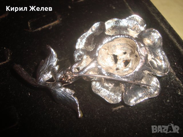 СТАРА КРАСИВА ЕМАЙЛИРАНА БРОШКА - ЦВЕТЕ с КАМЪНИ и КРИСТАЛИ 22869, снимка 4 - Антикварни и старинни предмети - 33343780