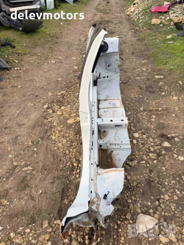 Лява страница, ляв праг с колонка и рог от Opel Corsa E 1.4i Automatic, 90 ph., engine B14XER, 2016, снимка 3 - Части - 52693721