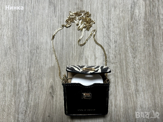 Кейс за слушалки