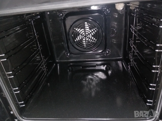 Като нова свободно стояща печка с керамичен плот Gram с две години гаранция!, снимка 8 - Печки, фурни - 53173129