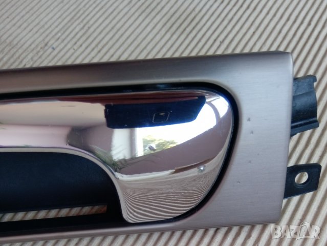 вътрешнадръжка врата Audi A6 c5 -задно ляво, снимка 3 - Части - 37074236