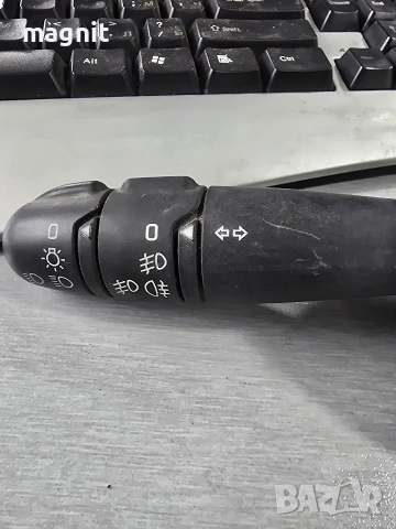 36998a Лост светлини Renault, снимка 3 - Части - 53496069