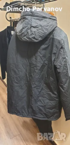 Костюм за ски оригинален, марков, снимка 4 - Спортна екипировка - 49184534