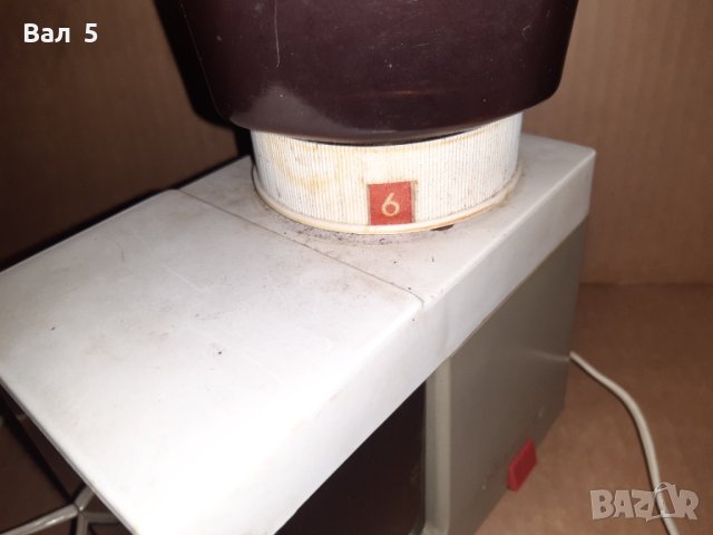 Стара електтрическа кафемелачка АРОМАТ - СССР, снимка 5 - Антикварни и старинни предмети - 43478526