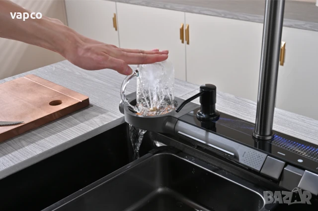 Мултифункционална кухненска мивка с регулируем двоен водопад и динамична подсветка M03, снимка 8 - Мивки - 50953828