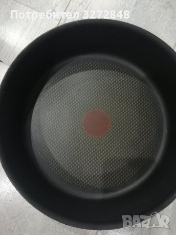 Тиган TEFAL с подсилено дъно- 25/8 см, снимка 2 - Съдове за готвене - 43436105