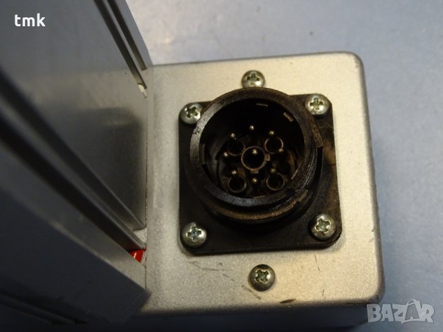 мотор редуктор WEG UECS 303 T/551 24 VDC, снимка 5 - Резервни части за машини - 35033068