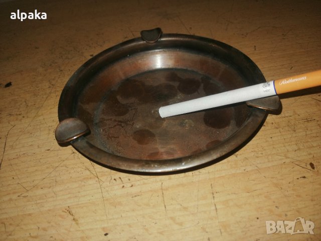 Продавам меден пепелник - кована мед, снимка 2 - Декорация за дома - 43804268