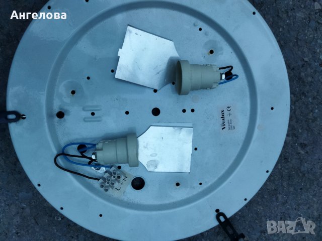 Плафон, снимка 3 - Лампи за таван - 40704682