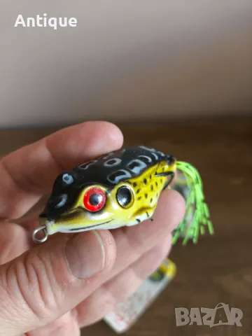 Силиконова жаба с кука двойка HUIZHU 15 грама, снимка 2 - Стръв и захранки - 49316757