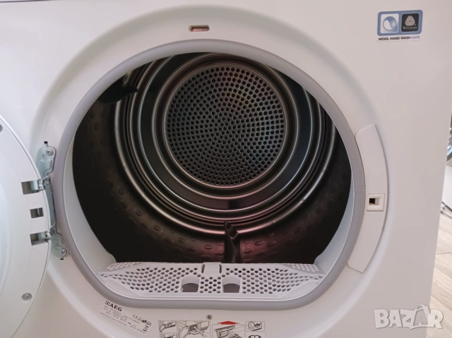 Кондензна сушилня с термопомпа  AEG  PROTEX PLUS  - 8 кг, снимка 8 - Сушилни - 53523724