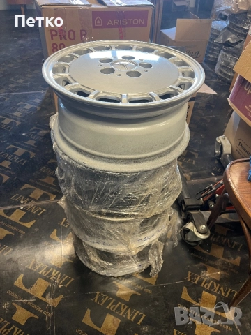 Мерцедес 124/190 15цола, снимка 3 - Гуми и джанти - 52811638