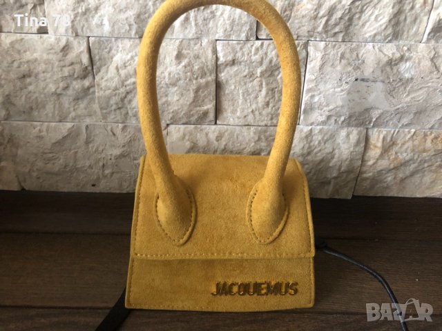 Jacquemus дамска чантичка, снимка 1 - Чанти - 27067421