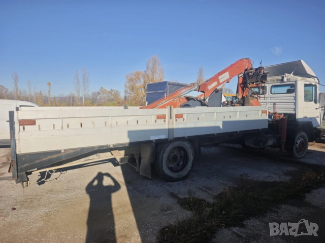 Ман 12.222 с кран Майлер 2.8 тона 12 метра и каросерия с пътеки за коли и техника, снимка 5 - Камиони - 52409852