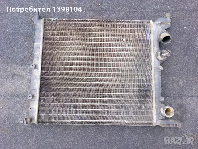Радиатор за Renault clio 1.2 1996g , снимка 2 - Части - 48855839