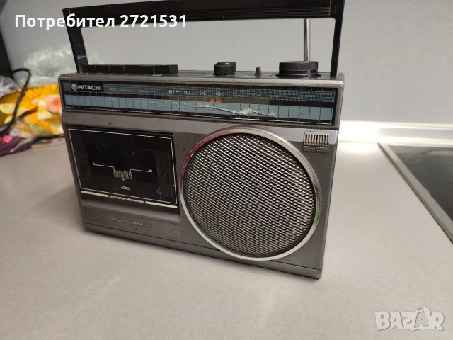 Радио касетофон Hitachi TRK-510e, снимка 2 - Радиокасетофони, транзистори - 53405446