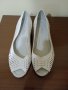 Бели дамски обувки, снимка 1