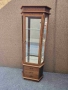 Конзолна витрина с осветление, снимка 4