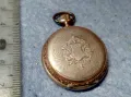 Стар ШВЕЙЦАРСКИ СРЕБЪРЕН ДЖОБЕН ЧАСОВНИК 8 РУБИНА СРЕБРО 800 с ПОЗЛАТА СТИЛНО ОРНАМЕНТИРАН 48398, снимка 2