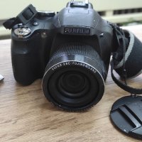 Fujifilm FinePix SL240, снимка 1 - Фотоапарати - 43296420