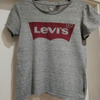 Оригинална дамска тениска Levi's, снимка 5 - Тениски - 38042759