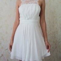Елегантна дамска рокля с дантела в бял цвят р-р S/M - марка Elise Ryan, снимка 3 - Рокли - 43324748