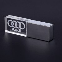 32 гб. Светеща флашка Ауди , Audi, снимка 4 - USB Flash памети - 35211716