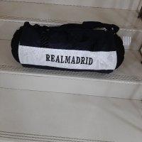 Спортен сак на Реал Мадрид , снимка 3 - Футбол - 43145010