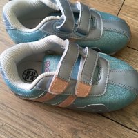 Нови маратонки с размер 26, снимка 2 - Детски обувки - 38242825