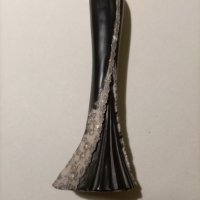 Красива статуетка,стойка за бижута инкрустирана с полускъпоценни камъчета и цветя от полирезин, снимка 10 - Бижутерийни комплекти - 43872138