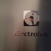 Хладилник с фризер Electrolux EN3600AOX, 337 л, Клас A+, H 185.4 см, Inox , снимка 3 - Хладилници - 39117294